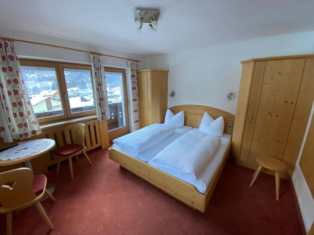Pension Kandaharblick Pettneu am Arlberg Luaran gambar