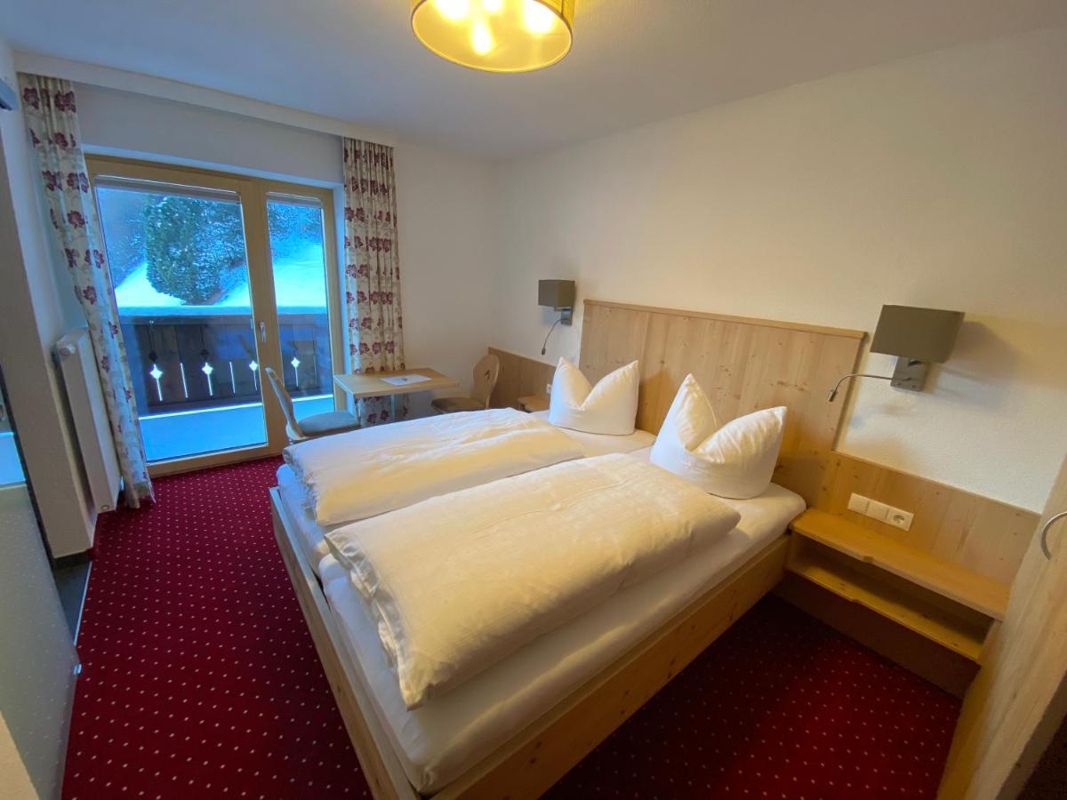 Pension Kandaharblick Pettneu am Arlberg Luaran gambar